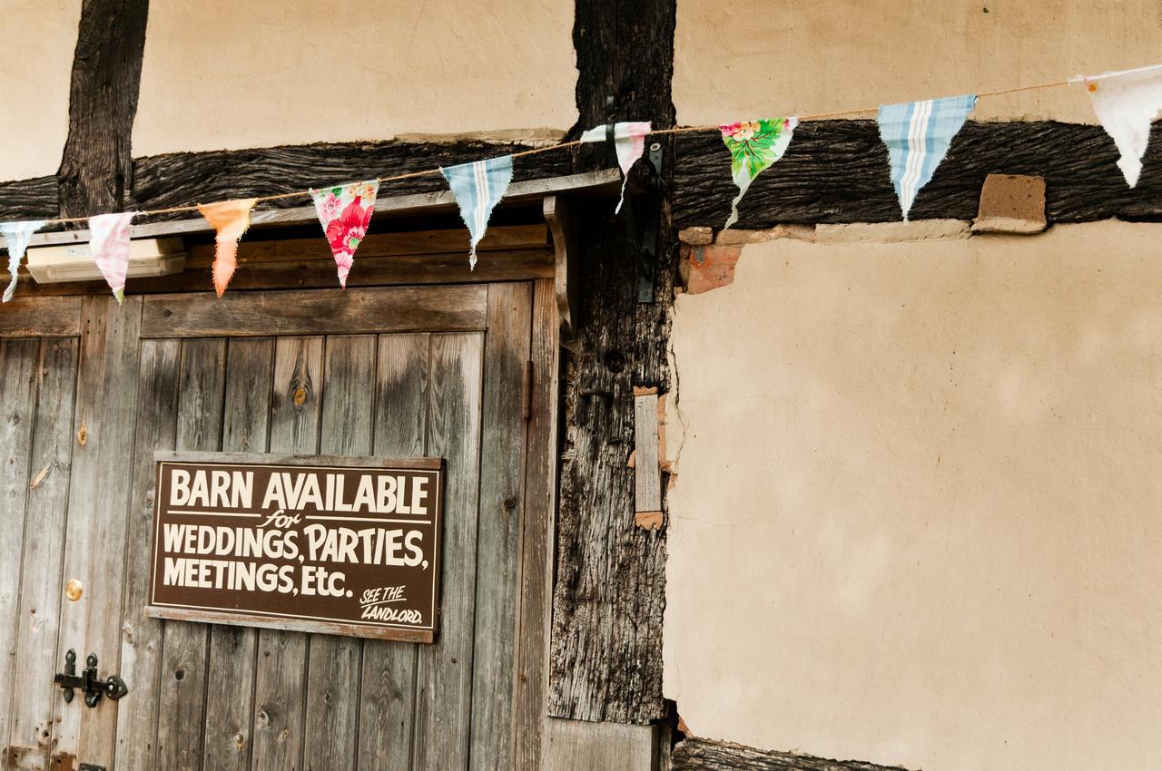 The Fleece Inn Bretforton Экстерьер фото