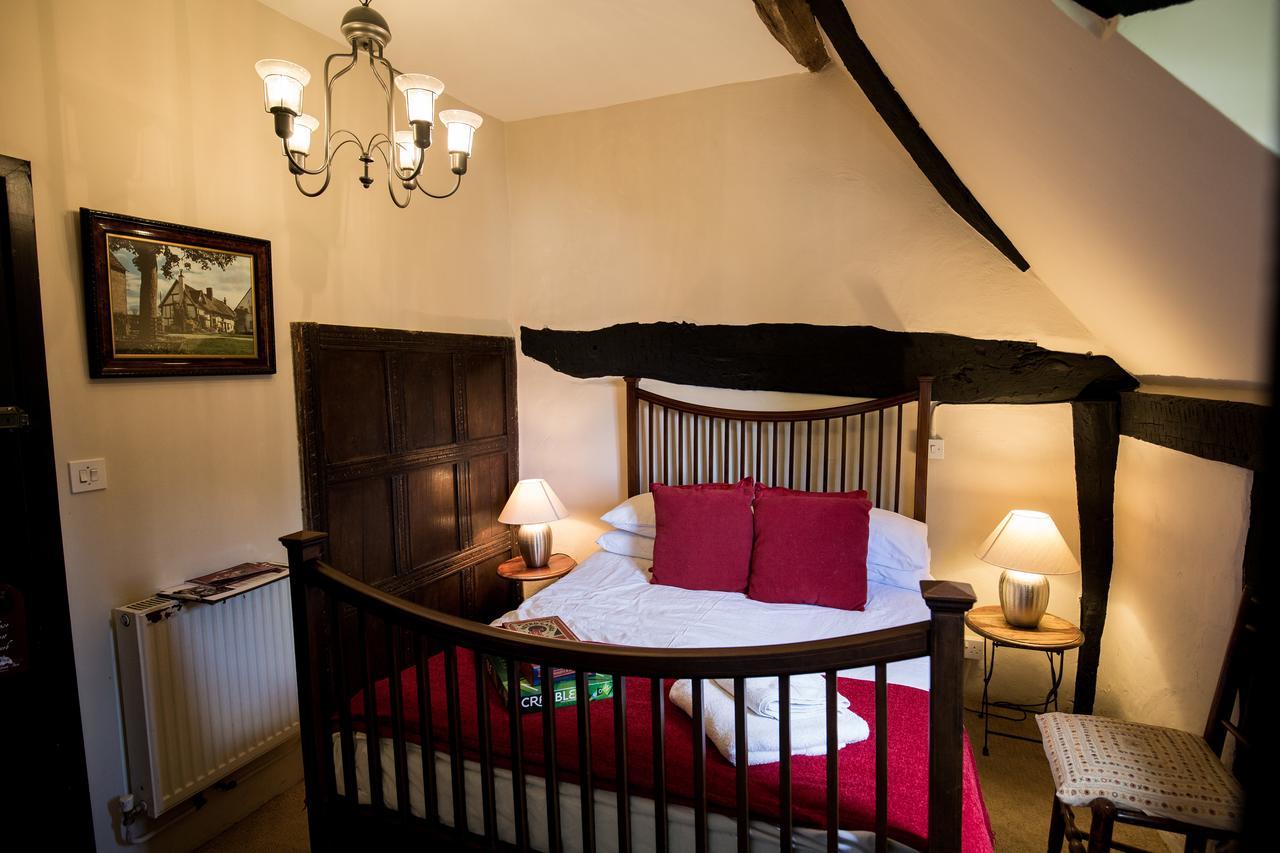 The Fleece Inn Bretforton Экстерьер фото