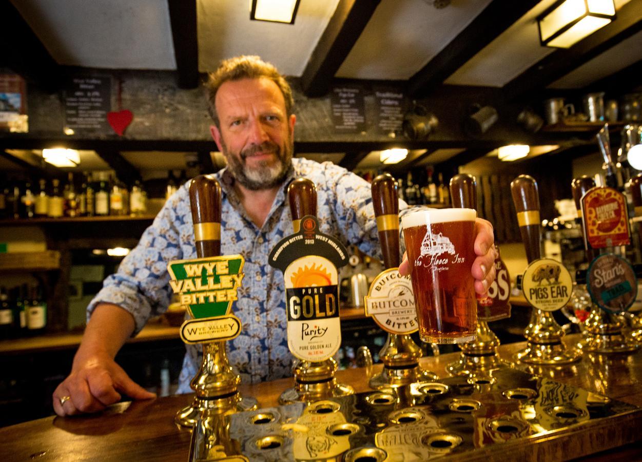 The Fleece Inn Bretforton Экстерьер фото